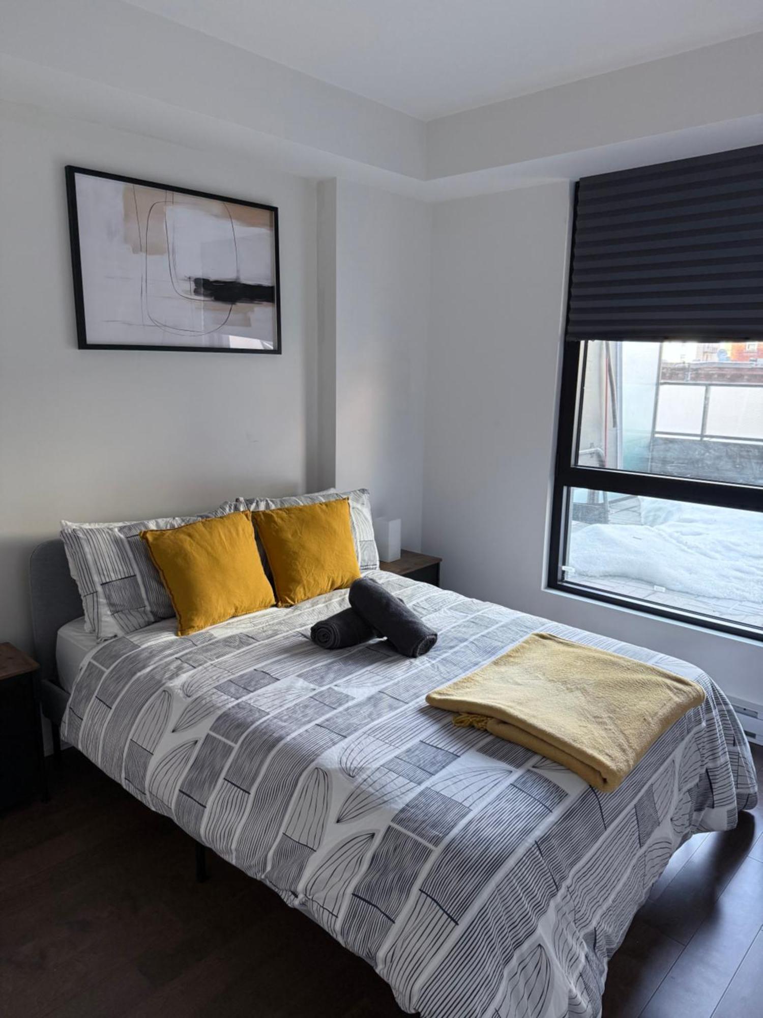 Condo In The Heart Of Downtown モントリオール エクステリア 写真